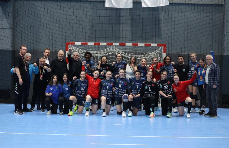 BURSA BÜYÜKŞEHİR BELEDİYESPOR\'DAN KRİTİK GALİBİYET