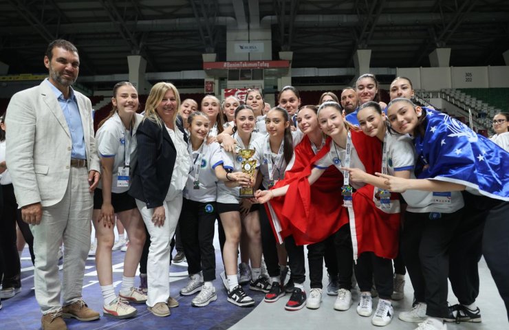 SPOR ŞENLİKLERİNDE KARDEŞLİK RÜZGARI ESTİ