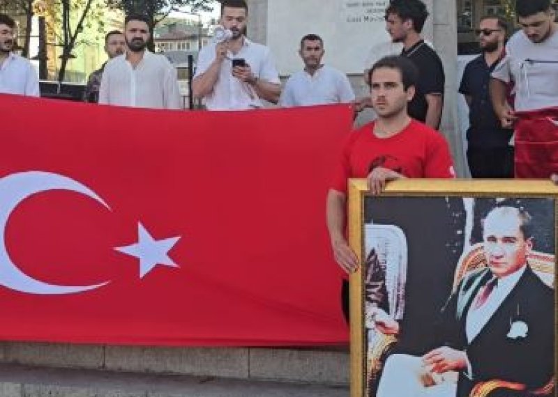 ŞEHİT KARDEŞİNDEN TERÖRSÜZ TÜRKİYE TEPKİSİ
