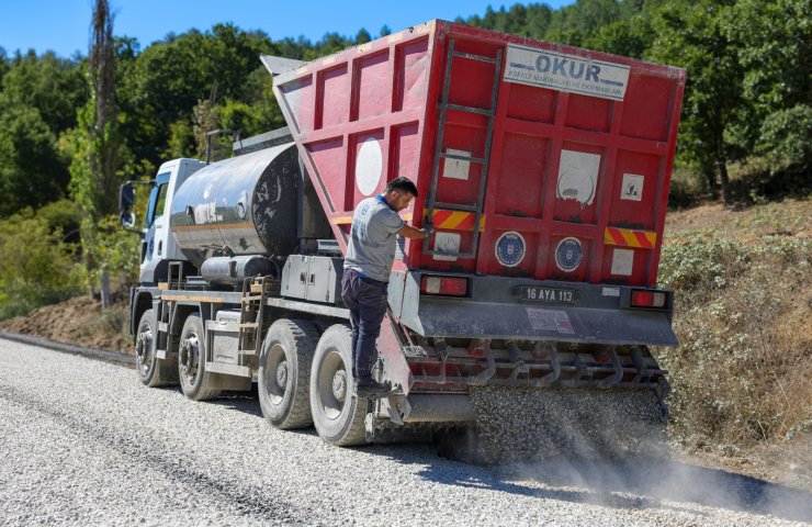 BÜYÜKŞEHİR, 3 İLÇEDE 50 KİLOMETRELİK YOLU YENİLEDİ