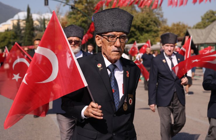 BAŞKAN VEKİLİ BİBA: “BURSA TÜRK BAYRAĞININ ALTINDA YÜRÜYOR”