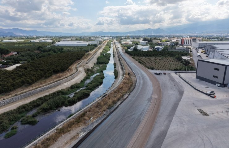 BÜYÜKŞEHİR SAMANLI BAĞLANTI YOLUNU YENİLEDİ