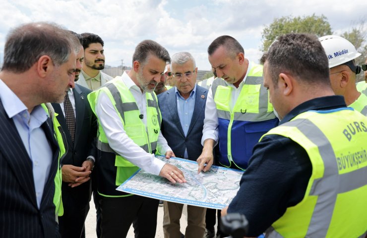 ŞAHİN BİBA SÖZÜNÜ TUTTU: GEÇİT KÖPRÜSÜ TRAFİĞE AÇILDI