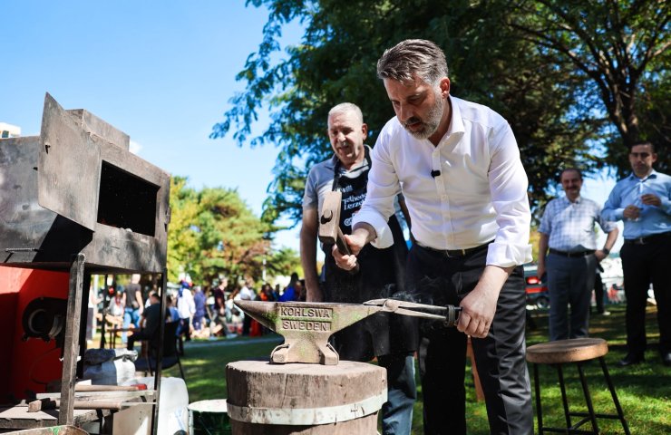 BURSA\'NIN ASIRLIK DEĞERLERİ FESTİVALDE YENİDEN CANLANDI