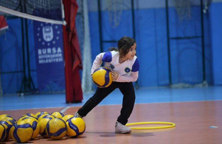 KIŞ SPOR OKULLARI 3 EKİM\'DE BAŞLIYOR